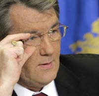 Ющенко предлагает Беларуси ”самую широкую гамму сотрудничества”...