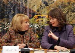 Презентация книги жены Саакашвили закончилась ”свинством”