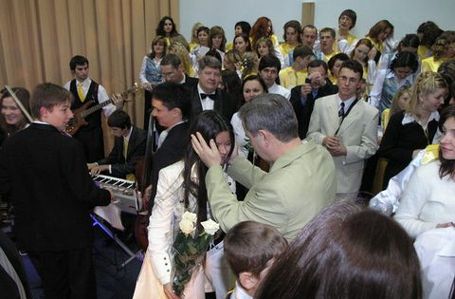 Руслана прийняла благословення від секти ”Спасіння” (фото)