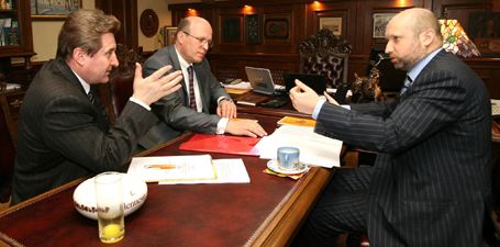 Наша Україна хоче, щоб парламентом керував Президент 