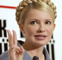 Тимошенко оденет депутатов от БЮТ в униформу