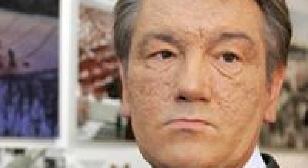 Ющенко окружен коррумпированными чиновниками, купленными Кремлем