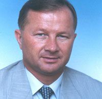 Ющенко заявляет, что уволит Жовтяка и Червония