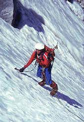 Альпинисты из Украины и России потерялись при восхождении на Эльбрус 