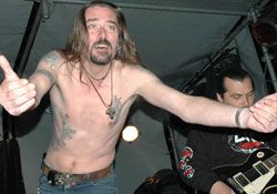 Зять Тимошенко Шон Карр выступает на рок концерте во время международного моторокфестиваля ”Западный ветер” во Львове