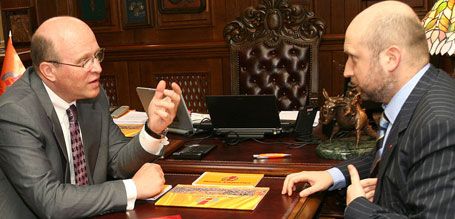 Зварич побачив, що на Турчинову горить шапка