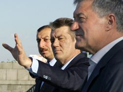 Лидеры стран ГУАМ создали новую организацию