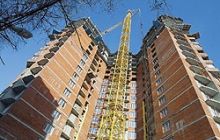Cranes fall silent in Ukraine as residential construction halts