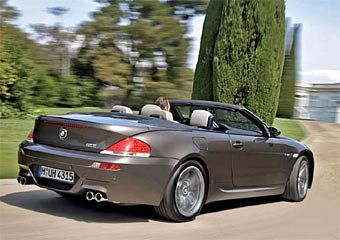 Компания BMW демонстрирует новейший кабриолет (фото)