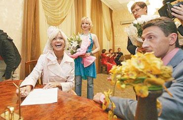 Глюкоза вышла замуж. Фоторепортаж со свадьбы