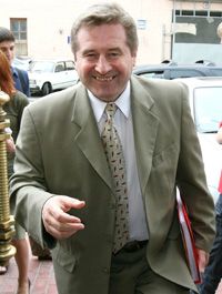 Коалиционное соглашение пока не подписали из-за сложной процедуры