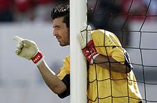 Вратарь итальянцев боится послематчевых пенальти