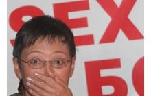 Ирина Хакамада презентовала в Киеве SEX. Женский и мужской взгляды