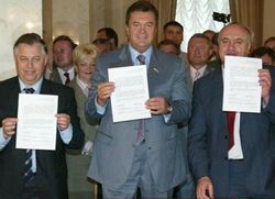 Антикризова коаліція збільшилась