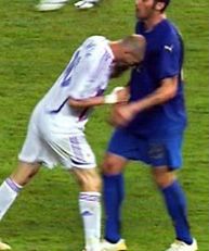 Матерацци написал книгу под названием ”Что я на самом деле сказал Зидану” 
