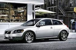 Компанія Volvo показала свій хетчбек C30 (фото)