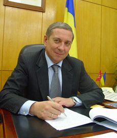 Двоє з нових міністрів ще незнайомі широкому загалу (фото)