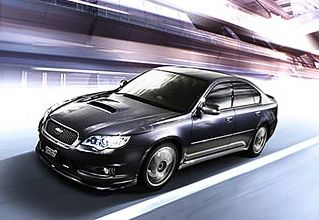 Subaru выпускает ограниченную партию Legacy STi (фото)
