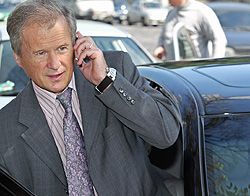 Костенко считает неконкурентным проект новой правой партии