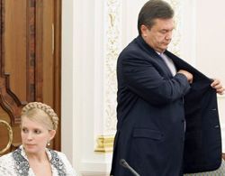 Юлія Тимошенко і Віктор Янукович беруть участь у загальнонаціональному круглому столі в Секретаріаті Президента України. Київ, 27 липня 