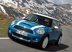 BMW представила новий Mini (фото)