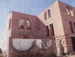 Особняки Руслани, Зварича, людей Кучми і Литвина (фото)