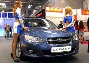 Subaru представила обновленные Legacy и Tribeca (фото)