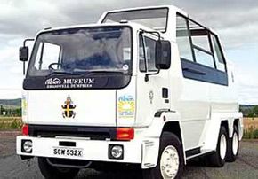 Броньований ”папамобіль” пішов з молотка (фото)