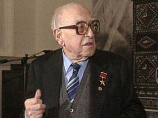 Легендарный карикатурист Борис Ефимов отмечает 106-й день рождения