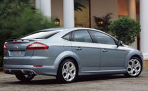 Ford ”рассекретил” пятидверную версию Mondeo (фото)