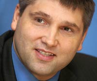 Регионалы обвиняют оппозицию в блокировании избирательного процесса