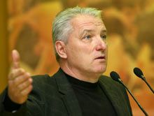 Петр Ющенко