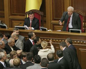 Бюджетный блиц-криг Азарова, или Оппозиции указали на ее место