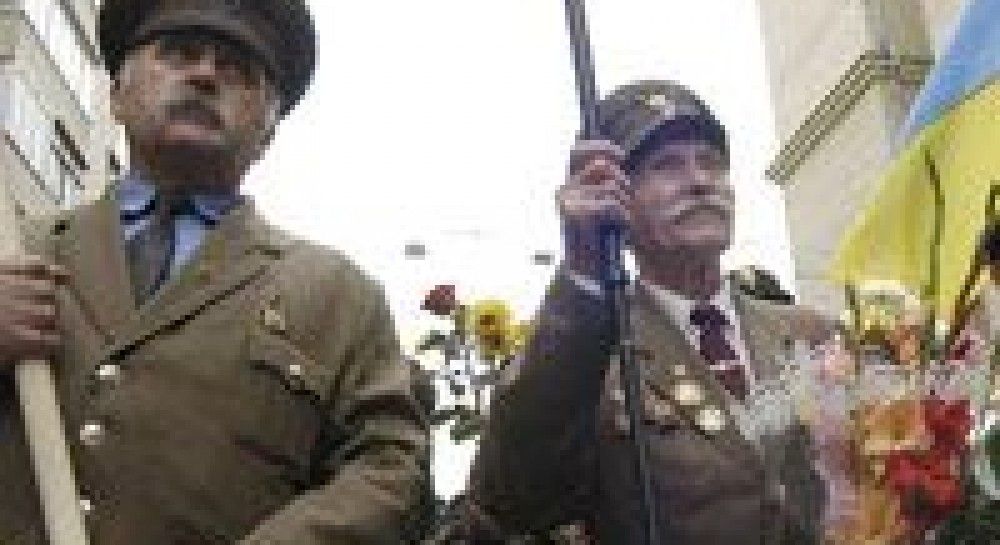 “Усіх в автозак!”- фоторепортаж з відзначення 64-ої річниці УПА