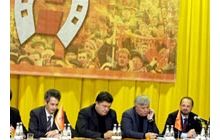 «Вперед, Украина!»: есть ли у Президента такая партия?