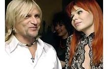 Скрипка обнимался с поклонницами, Лиля Подкопаева обсуждала будущее материнство (фоторепортаж)