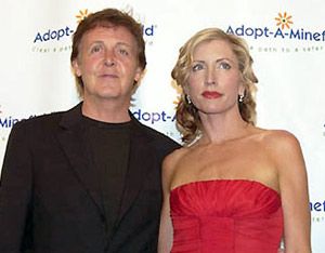 Маккартни просит не совать нос (фото)