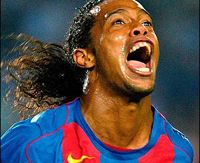 Роналдиньо - лучший футболист мира?