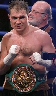 Маскаев дрался с угандийцем 12 раундов (фоторепортаж)