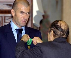 Зідан отримав вищу державну нагороду (фото)