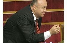 Ющенко выбирает между узурпацией Януковича и Мороза
