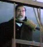 Автора видеозаписи казни Хусейна арестовали