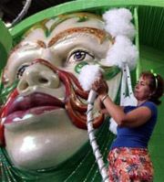 В Рио-де-Жанейро стартует знаменитый карнавал