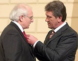 Ющенко, Вакарчук