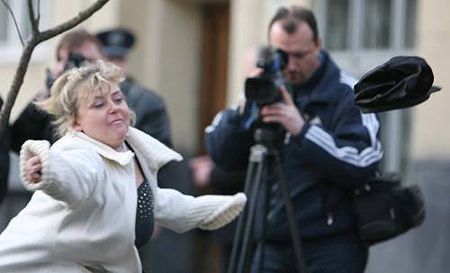 Метание кепки - занятие унисекс