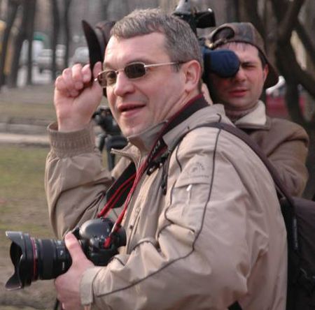 К соревнованию приобщились и фотокорреспонденты