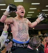 Зірку світового боксу госпіталізували після передозування (фото)