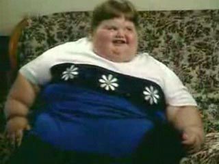 У США мати розгодувала 7-річну дочку до 222 кілограмів (фото)