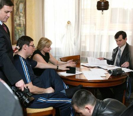 Луценко выразил удивление, что Генпрокуратуре понадобилась его медицинская карточка