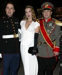 Сэр Элтон Джон празднует юбилей